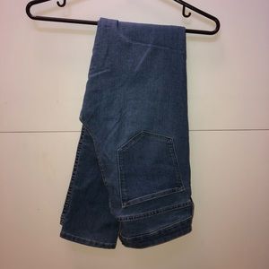 Skinny jeans